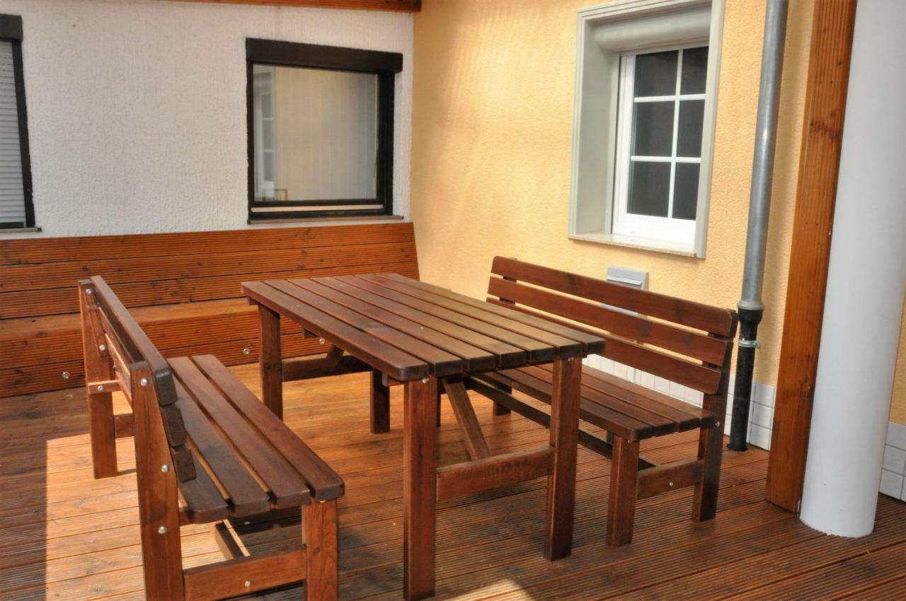 Apartmenthaus Am Zimmerplatz Хофхайм-ам-Таунус Экстерьер фото